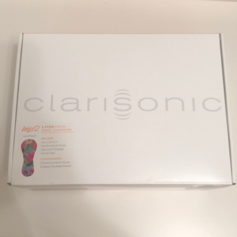 NWT Mia 2 Mod Floral Clarisonic Facial Brush